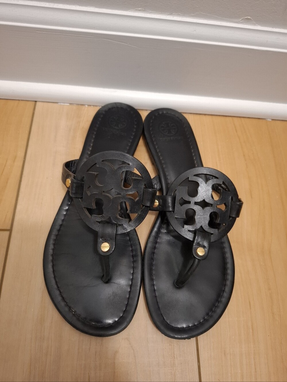 Tory Burch Sandals Women's 9 Black Leather Miller Designer Comfort Luxury Summer